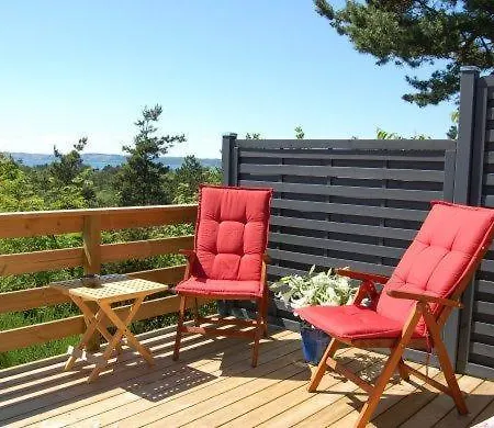 度假居 In With 3 Bedrooms And Wifi *