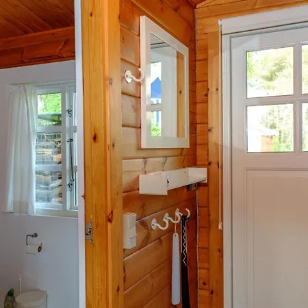 펜션 In With 3 Bedrooms And Wifi 에벨토프트